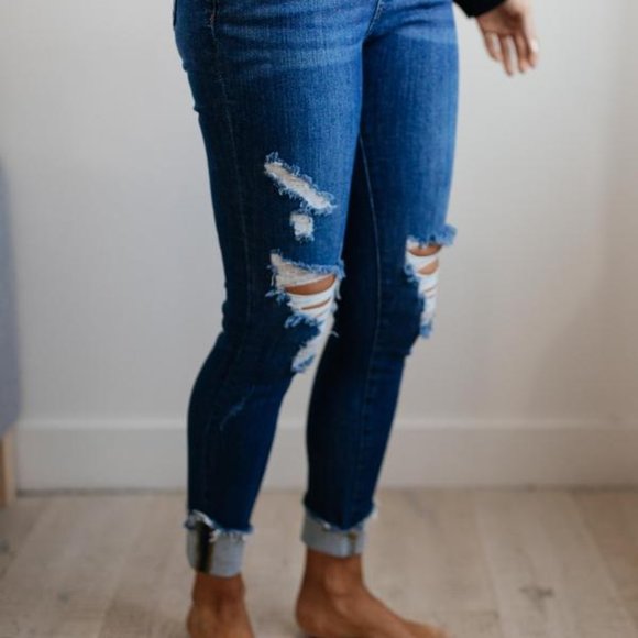 Copy of All About The Cuff Jeans - Picture 3 of 5